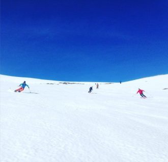 the-team-enjoying-the-east-side-of-cairngorm-on-their-final-day